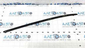 Windshield molding left Lexus CT200h 11-17 broken fasteners