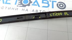 Windshield molding left Lexus CT200h 11-17 broken fasteners