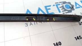 Windshield molding right Lexus CT200h 11-17 broken fasteners