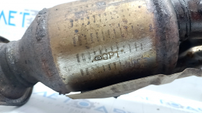 The inlet pipe with a catalytic converter Lexus CT200h 11-17 is rusty, the catalytic converter is dented