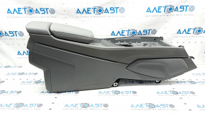Central console armrest and cup holders Audi Q7 16- gray, paint swelled, worn