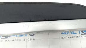 Trunk curtain Lexus CT200h 11-17 scratches, needs cleaning