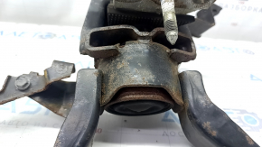 Right engine mount Lexus CT200h 11-17 rusty, cracked