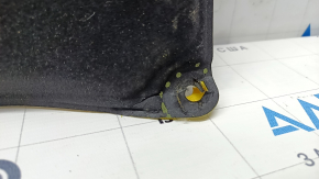 Lexus CT200h 11-17 hood insulation is torn