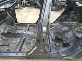 Body pillar central left Lexus CT200h 11-17 on the body, rusty