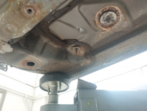 Front right quarter Lexus CT200h 11-17 on the body, graphite, rusty