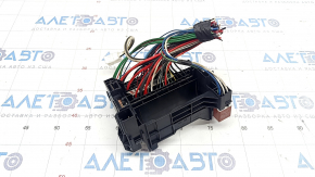 Underhood fuse box underhood Lexus CT200h 11-13