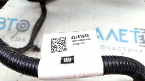 Wiring under the hood Chevrolet Bolt EUV 22-23