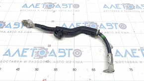 Positive terminal of battery Honda Accord 18-22 hybrid without cover