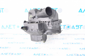 Air filter housing Nissan Murano z52 15 - crack, broken mount