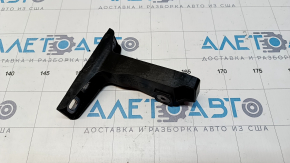 Radiator deflector blind bracket right Audi Q7 16-
