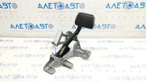 Brake pedal Audi Q7 16 - broken latch