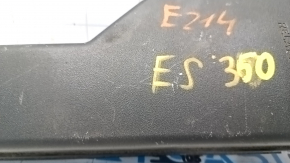 Lexus ES350 07-09 Underhood Fuse Box Cover Scratches