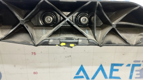 TV panel radiator Audi Q5 80A 18- broken fasteners