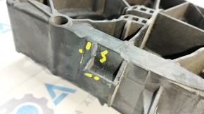 TV panel radiator Audi Q5 80A 18- broken fasteners