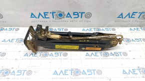 Jack Audi Q5 8R 09-17 rusty