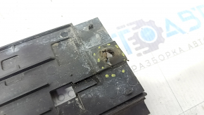 Radiator deflector bottom BMW F30 17-18 B46 broken mount