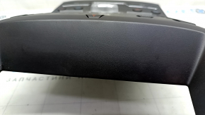 Radio and climate control panel Ford Edge 19- sync 3, auto, with heated and ventilated seats, scratch