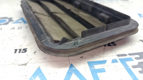 Right ventilation shield Ford Escape MK3 13-19 broken