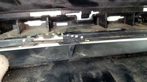 Front bumper lower grille BMW 3 F30 16-18 broken, broken fasteners, scratches
