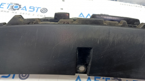 Front bumper lower grille BMW 3 F30 16-18 broken, broken fasteners, scratches