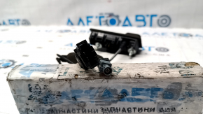 Rear view camera with handle Audi Q5 8R 09-17 broken mount