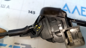 Lincoln MKZ 13-20 trunk lid lock without cover, broken mount, no handle