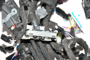 Wiring under the dashboard Ford Mustang Mach-E 21-23