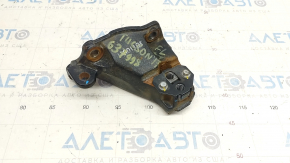 Engine mount bracket left Hyundai Tucson 16-18 1.6T rusty