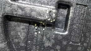 Foam plastic under the Kia Optima 16 tool - under R16 tears, dents