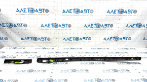 Audi Q5 80A 18 front panel inserts - wood grain, scratches