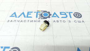 Toyota Camry v70 18-20 Front Panel Light Sensor