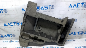 Foam plastic under the Chevrolet Camaro 16 tool - dented
