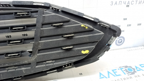 Radiator grill assembly with frame Ford Fusion mk5 17-18 sand, cracked, broken fasteners, missing fragment