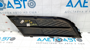 Front bumper grille side right VW Jetta 15-18 USA without fog lights, scratches