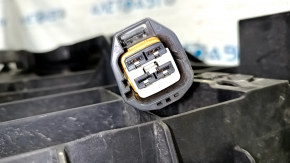 Diffuser assembly Tesla Model 3 18-20 chip mount broken