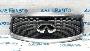 Radiator grill with badge Infiniti QX60 16-rest, worn, scratches