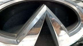 Radiator grill with badge Infiniti QX60 16-rest, worn, scratches