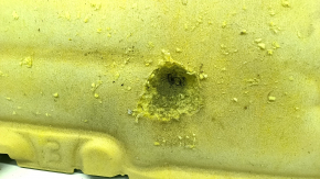 Hood insulation Toyota Prius V 12-17 tears, torn fastening