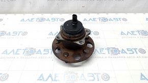 Rear right hub Toyota Camry v70 18- FWD for electric caliper, rusty