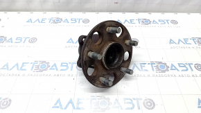 Rear right hub Toyota Camry v70 18- FWD for electric caliper, rusty