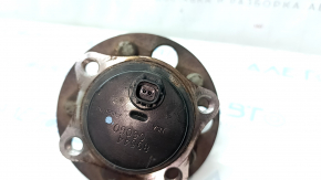 Rear right hub Toyota Camry v70 18- FWD for electric caliper, rusty