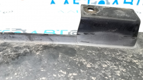 Jeep Compass 11-16 front bumper guard is worn, cracked