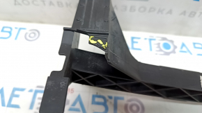 Front bumper mount central VW Jetta 15-18 USA broken fasteners