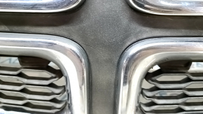 Radiator grill grill Dodge Journey 11- chrome with emblem, small bumps, scratches