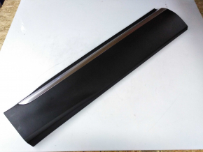 Door trim lower front left Hyundai Santa FE 19- silver