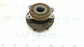 Front left hub Toyota Prius V 12-17 rusty