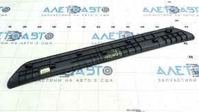 Door sill trim outer front left footboard Hyundai Sonata 20- black, scratches