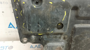 Toyota Prius V 12-17 central engine protection is worn out