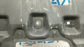 Toyota Prius V 12-17 central engine protection is worn out